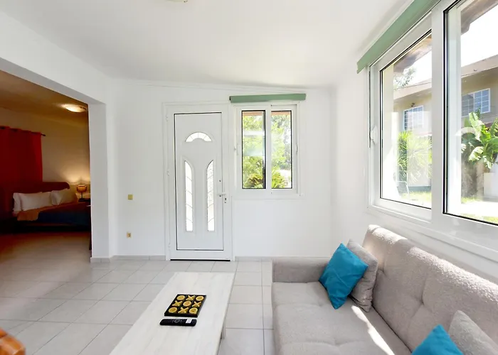 Liri Family Paradise Danis House