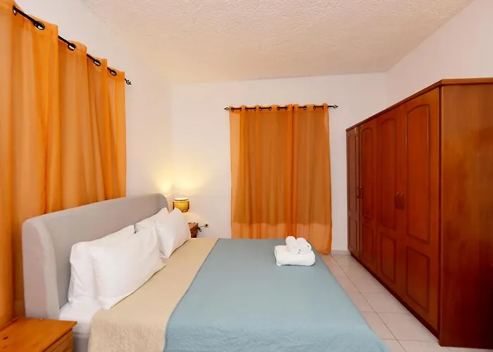 Liri Family Paradise Danis House Feriehus *