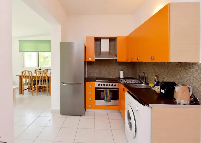 Liri Family Paradise Danis House 펜션 *